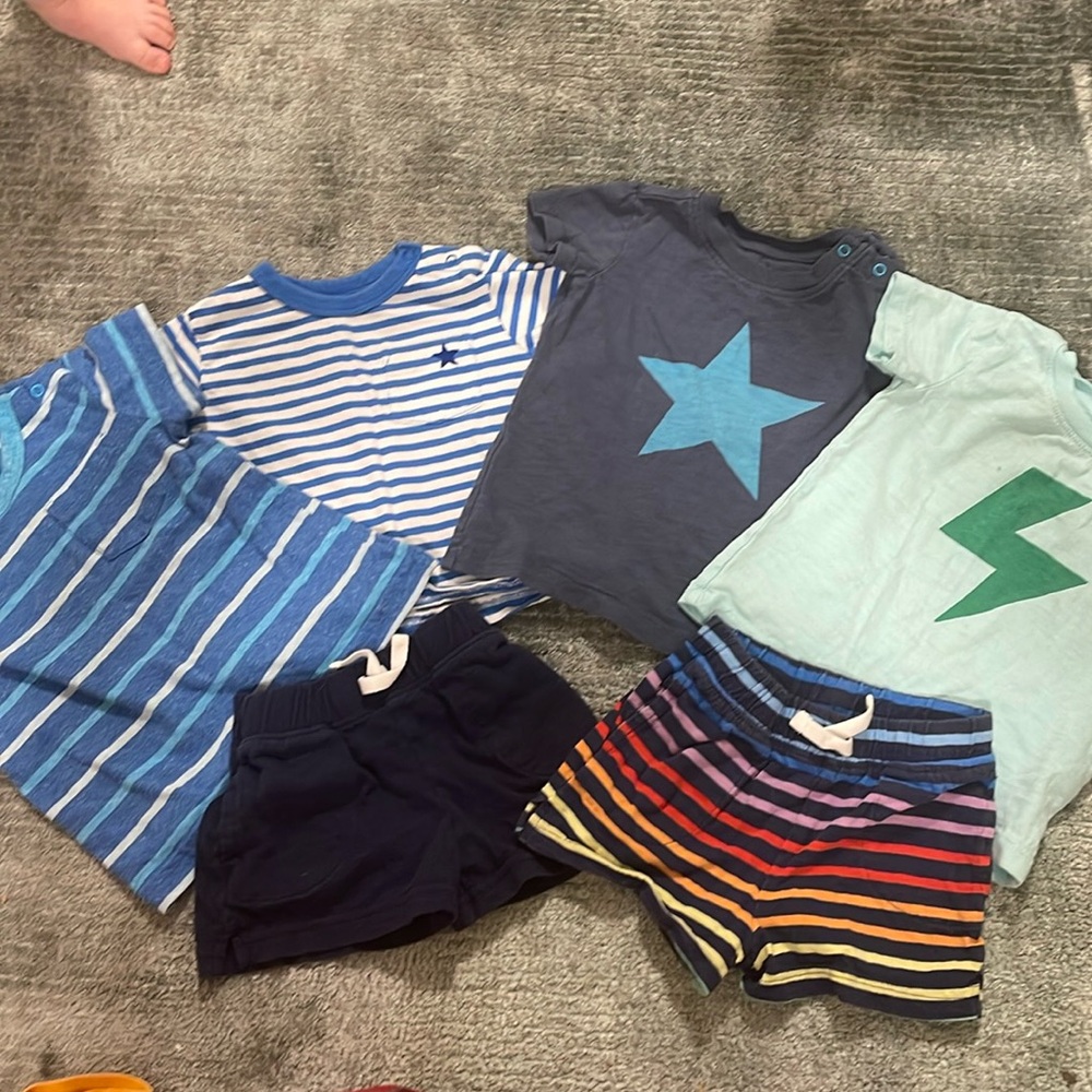 Lot of Primary 6-12 month swimth tops and shorts